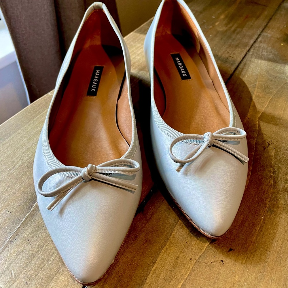 Sophisticated French Girl Style: Margaux “The Pointe” Ballet Flats in Stone